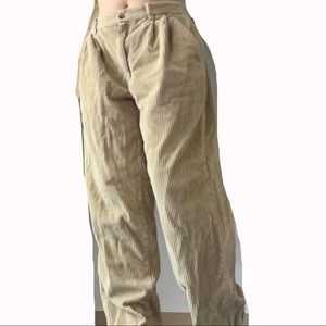 Corduroy Northwest Territory Off-White, Light Tan Bottoms